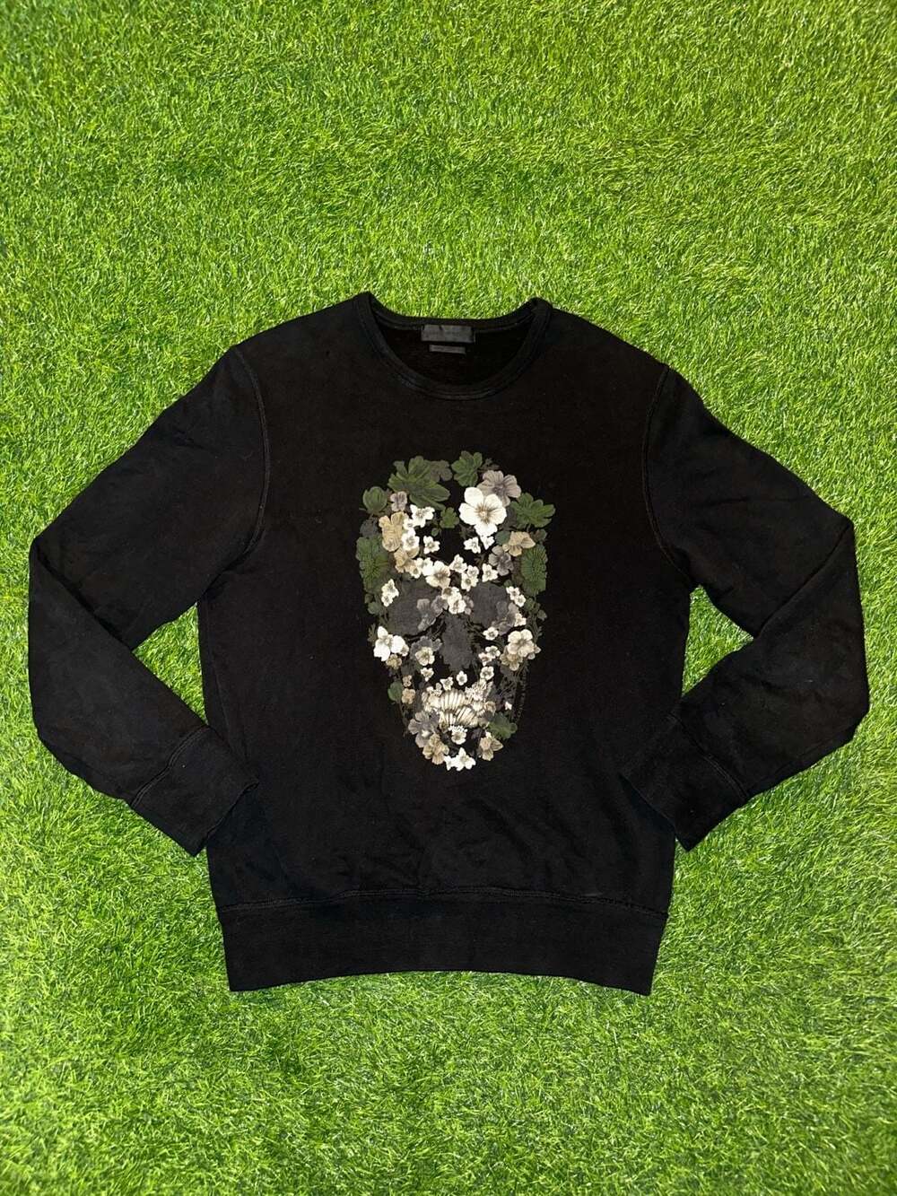 Alexander McQueen Floral Skull Sweatshirt Size M Black